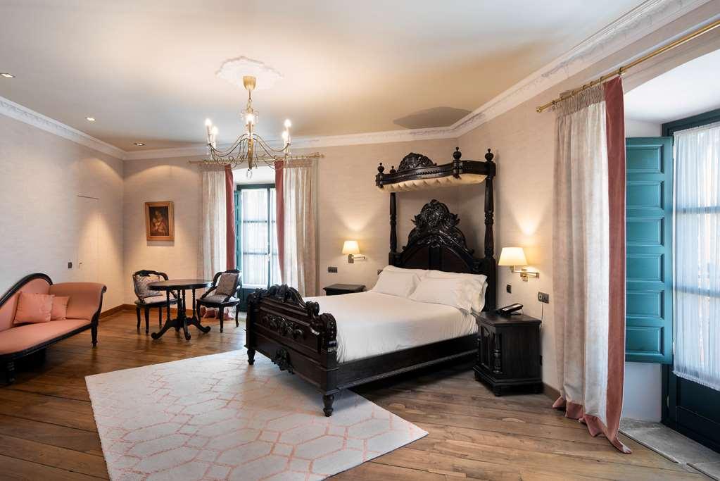 Palacio De Aviles Affiliated By Melia חדר תמונה A room at the hotel